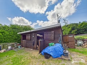 Stables- click for photo gallery